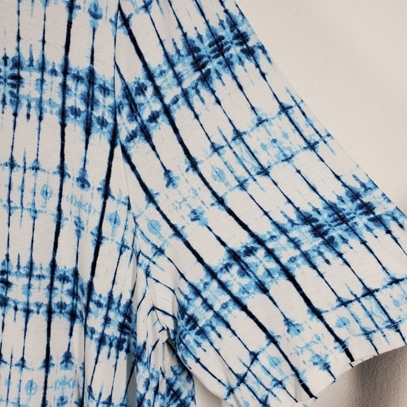LANE BRYANT TIE DYE TOP - Picture 3 of 6